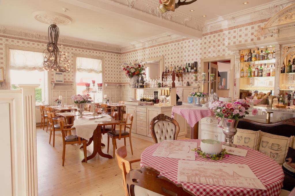 Heinsens Ellerbek Bed and Breakfast Εξωτερικό φωτογραφία
