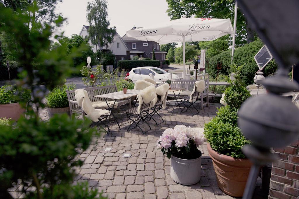 Heinsens Ellerbek Bed and Breakfast Εξωτερικό φωτογραφία