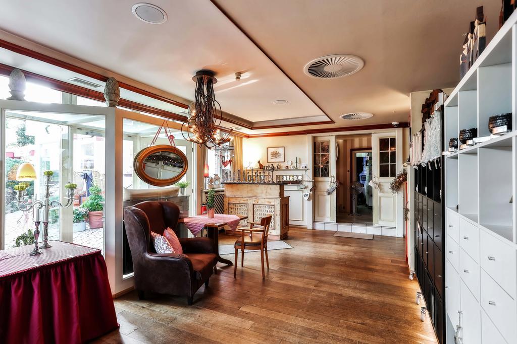 Heinsens Ellerbek Bed and Breakfast Εξωτερικό φωτογραφία