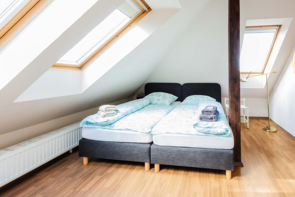 Heinsens Ellerbek Bed and Breakfast Εξωτερικό φωτογραφία