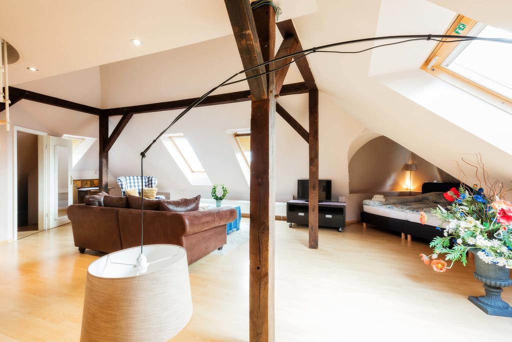 Heinsens Ellerbek Bed and Breakfast Εξωτερικό φωτογραφία